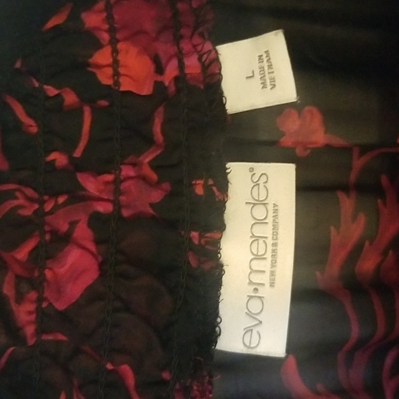 Eva Mendes NY&CO Top - Picture 5 of 5